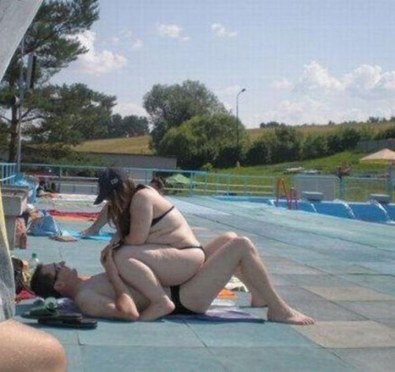 A bit too much again-15 Dumb People Having Nasty Sex In Public