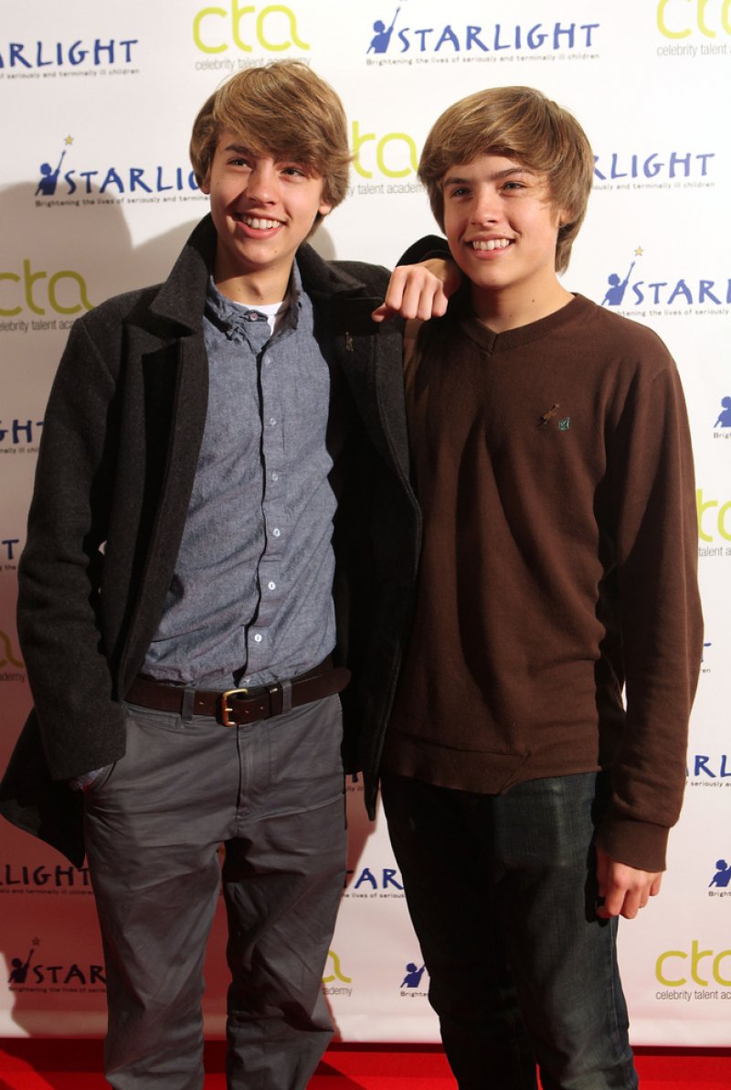 The Sprouse twins-15 Celebrity Twins You Probably Don't Know