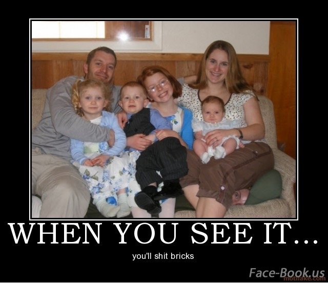 A family photo-Find Out What's Wrong With These Pics