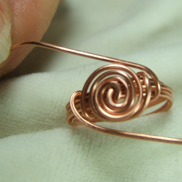 Wire ring-DIY Jewelry Ideas