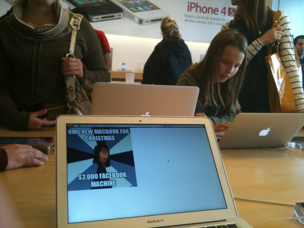 Sad, But True-15 Hilarious Things Ever Happened In Apple Stores