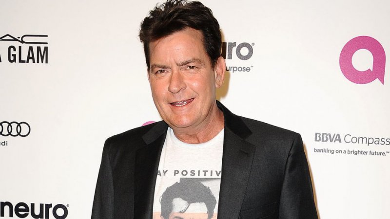 Charlie Sheen-12 Celebrities That Were Caught With Hookers