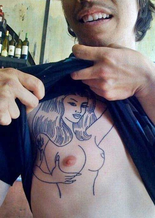 A nipple for a nipple-12 Funniest Nipple Tattoos Ever Done On Humans 