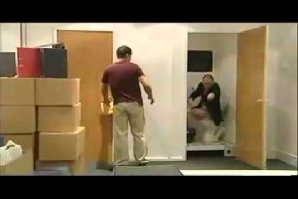 The vanishing door-Best Prank Videos Ever