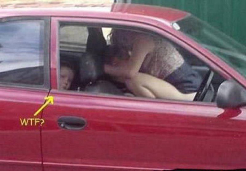 So so wrong-15 Dumb People Having Nasty Sex In Public