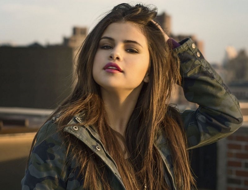 Selena Gomez-12 Celebrities Who Took An Oath To Remain Virgin Until Marriage