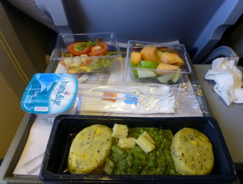 KLM Airlines (Netherlands) -15 Airlines And The Food Served In The Economy Vs. Business Class