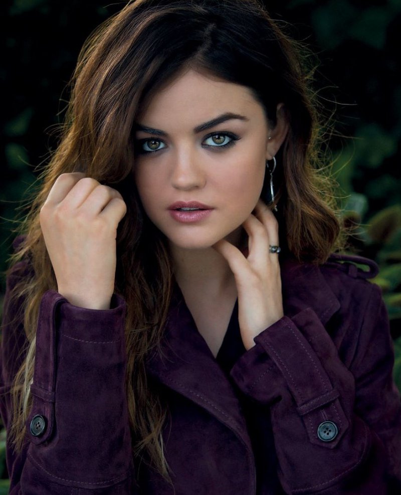 Lucy Hale-15 Celebrities Who Look Younger Than They Actually Are