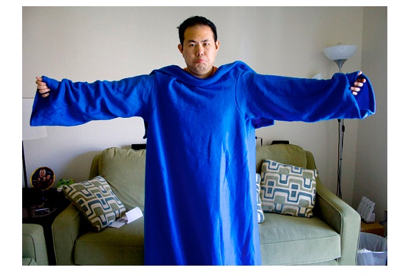 The Snuggie-What Not To Buy On Christmas