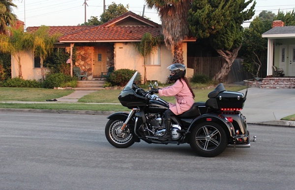 Women Drivers-Dumbest Laws In California