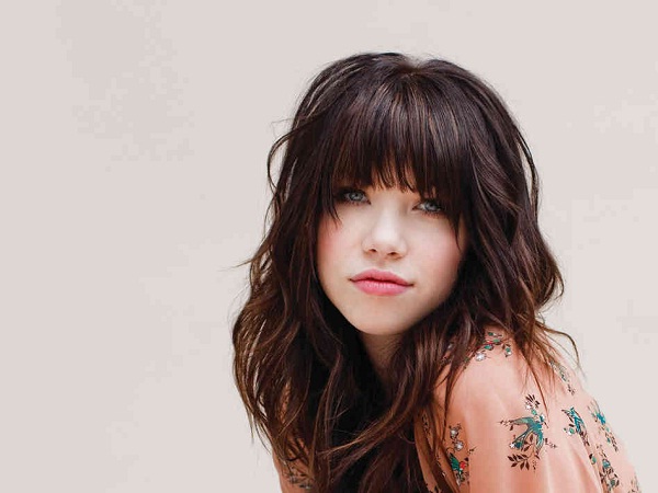 Carly Rae Jepsen-Celebrities Who Got Famous Off YouTube