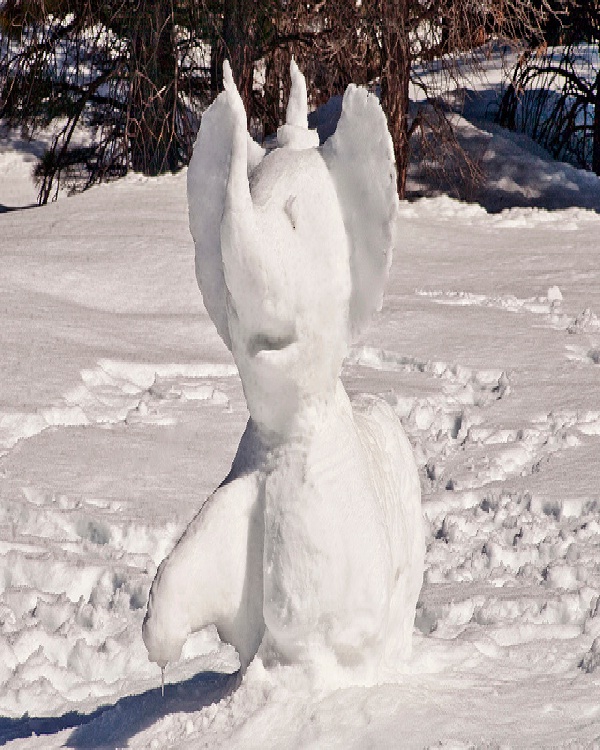 Dumbo-Disney Snow Sculptures