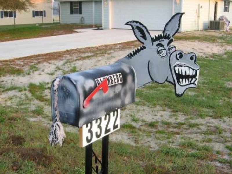 Dropping A Mail In An Ass’s Ass-15 Weirdest Yet Hilarious Mailboxes You'll Ever See