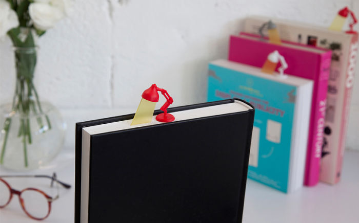 This Reading Light Bookmark-15 Bookmarks You Must Have If You Are A Bookworm