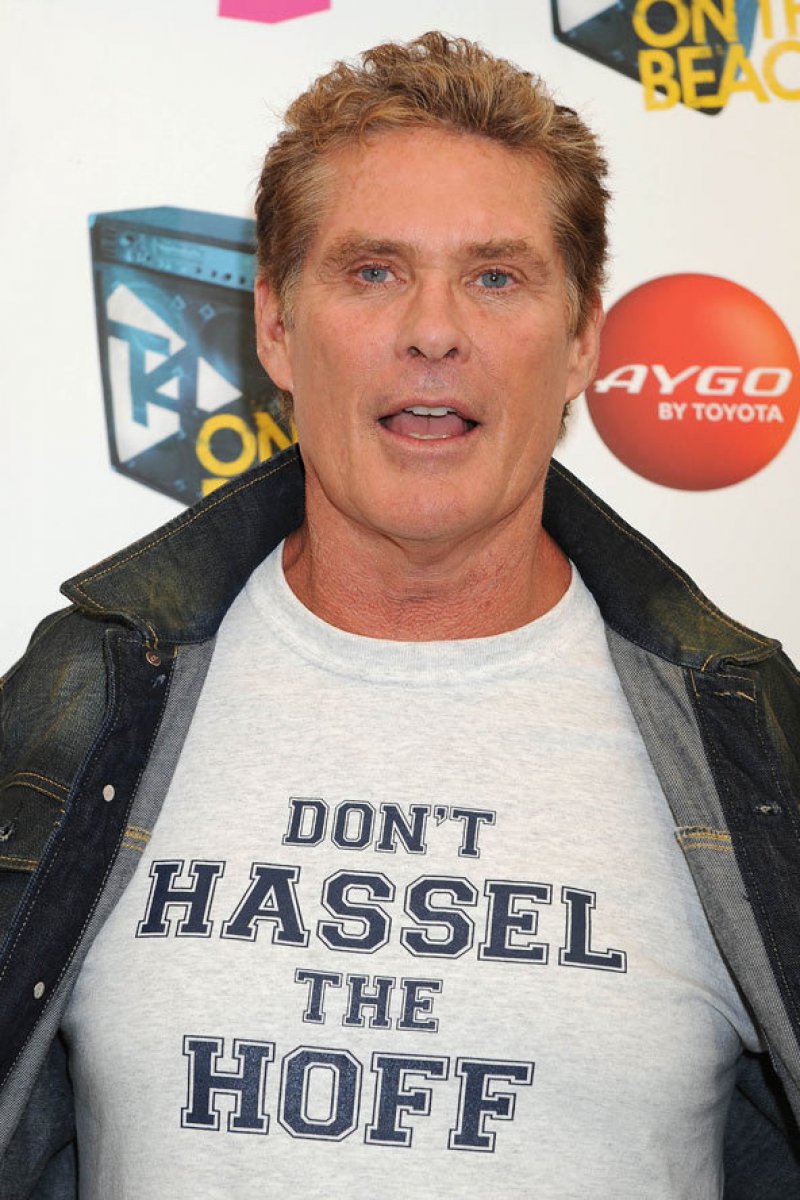 David Hasselhoff-12 Celebrities Wearing Funny T-Shirts