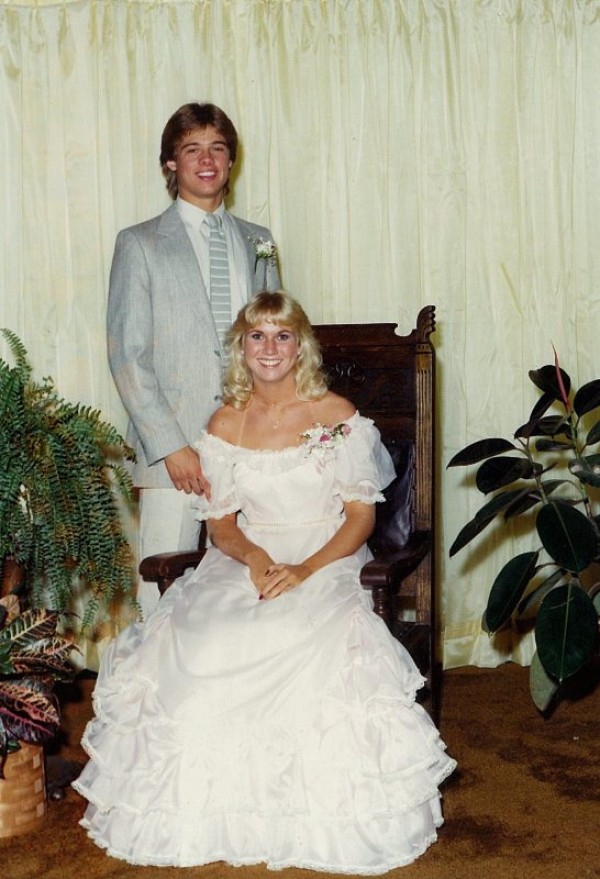 Brad Pitt Prom Date Photo-15 Rare Unseen Celebrity Prom Photos