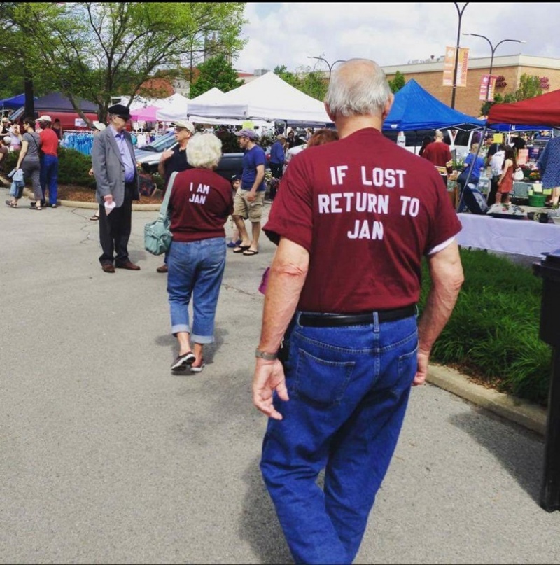 This Couple with a Sense of Humor-15 Amazing Old Couples That Show Love Never Gets Old