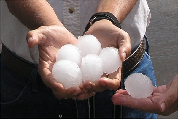 Giant hailstones-Amazing And Unusual Weather Phenomena