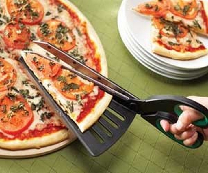 Amazing Pizza Cutter-15 Awesome Innovations That Simplify Everyday Life