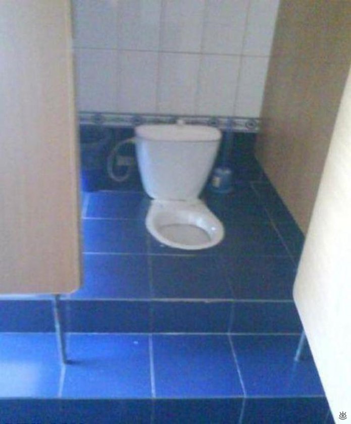 What Kind of a Toilet is this-15 Architecture Fails