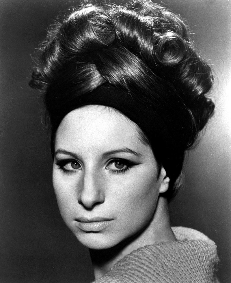 Barbra Streisand Net Worth (0 Million)-120 Famous Celebrities And Their Net Worth