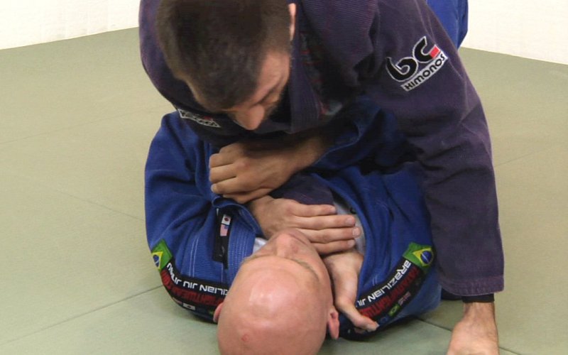 Cross Collar Choke