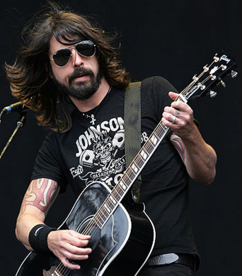 Dave Grohl Net Worth (5 Million)-120 Famous Celebrities And Their Net Worth