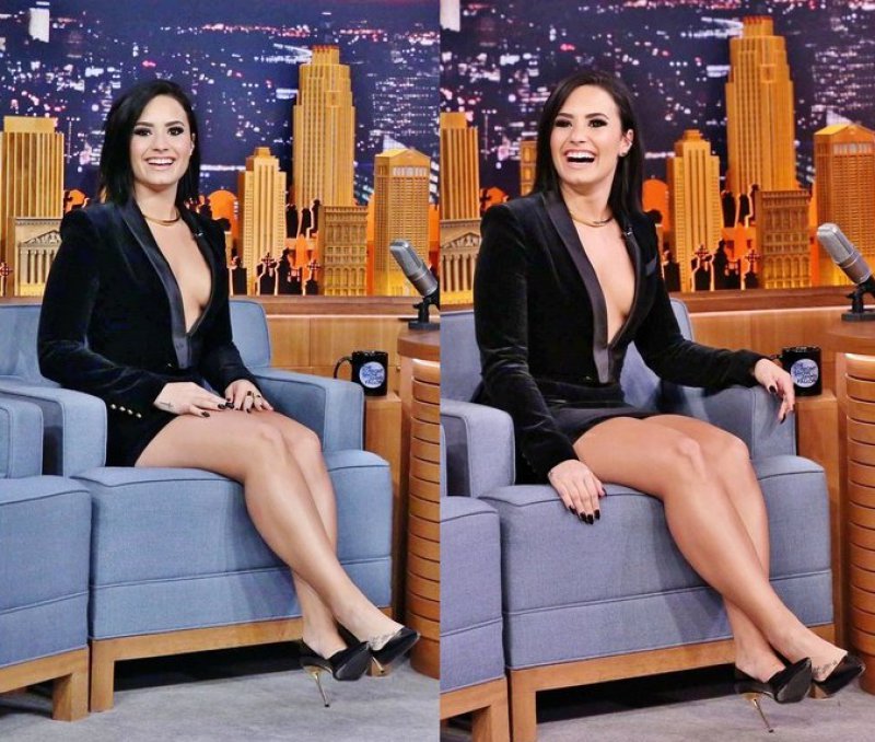 Demi Lovato's Legs And Feet-23 Sexiest Celebrity Legs And Feet