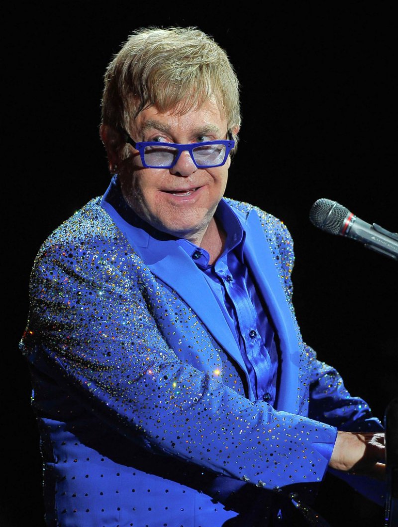 Elton John-12 Celebrities Who Had Eating Disorders