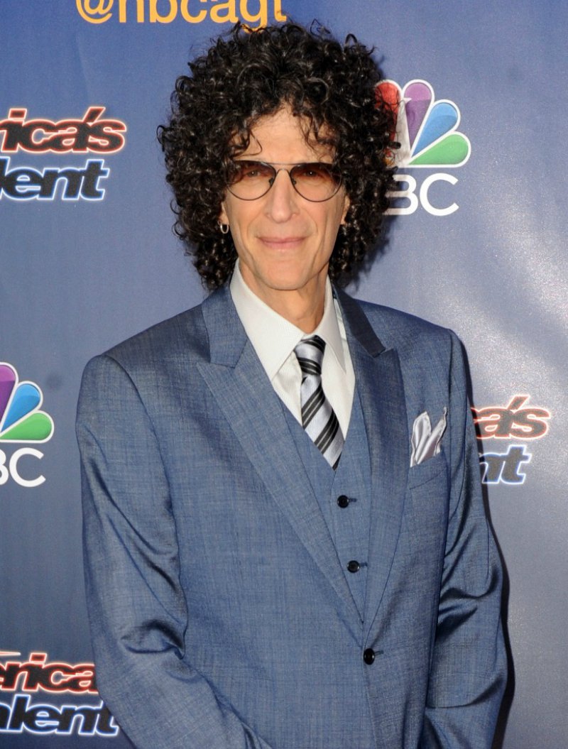 Howard Stern Net Worth ($500 Million)-120 Famous Celebrities And Their ...