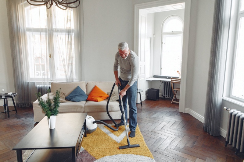 Is It Worth Getting Your Carpets Professionally Cleaned?