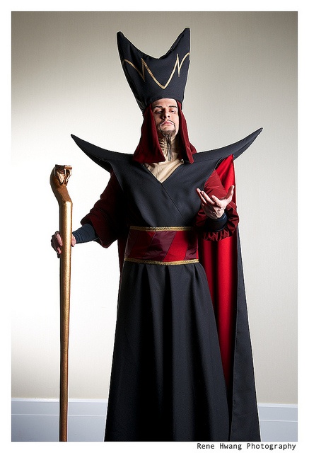 Jafar Cosplay-15 Best Disney Cosplays You'll Ever See