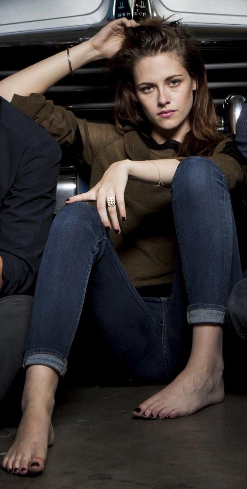 Kristen Stewart's Legs And Feet-23 Sexiest Celebrity Legs And Feet