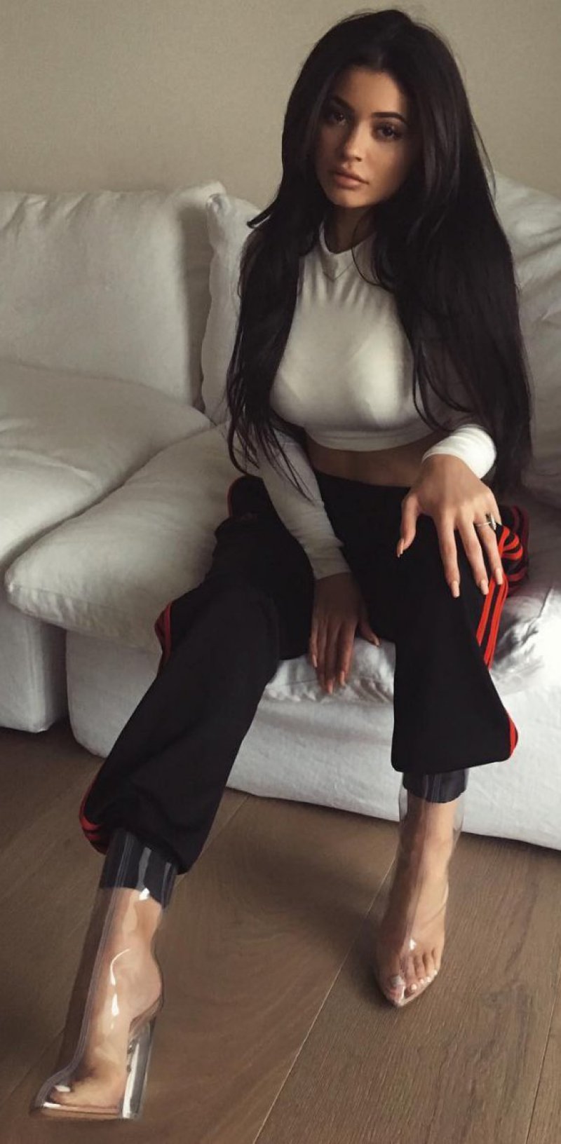 Kylie Jenner's Legs and Feet-23 Sexiest Celebrity Legs And Feet