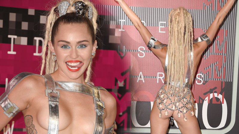 Miley Cyrus-12 Celebrities Who Wore Very Revealing Clothes