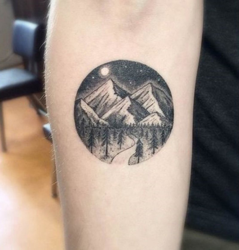 20 Meaningful Mountain Tattoo Designs for Nature Lovers