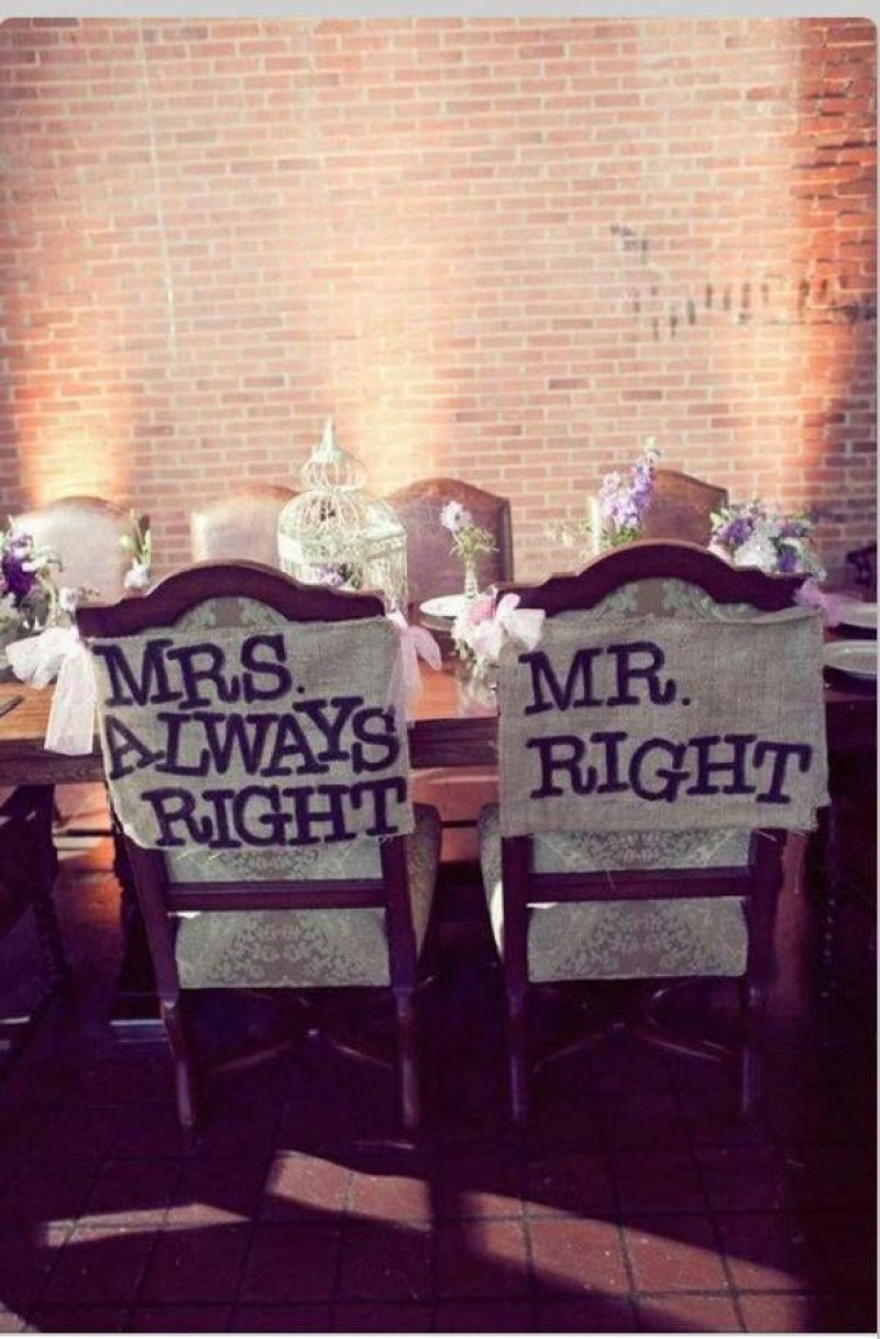 Mrs. Always Right-12 Funniest Wedding Signs Ever Seen