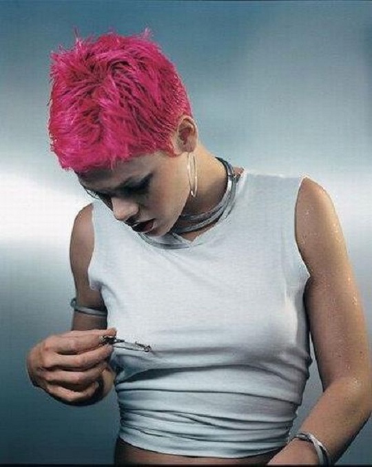 Pink-Strange Unknown Celebrity Piercings