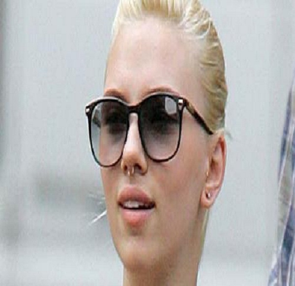 Scarlett Johansson-Strange Unknown Celebrity Piercings