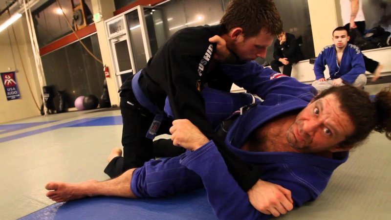 Scissor Sweep-12 Essential Brazilian Jiu Jitsu Techniques You Can Master At Home 