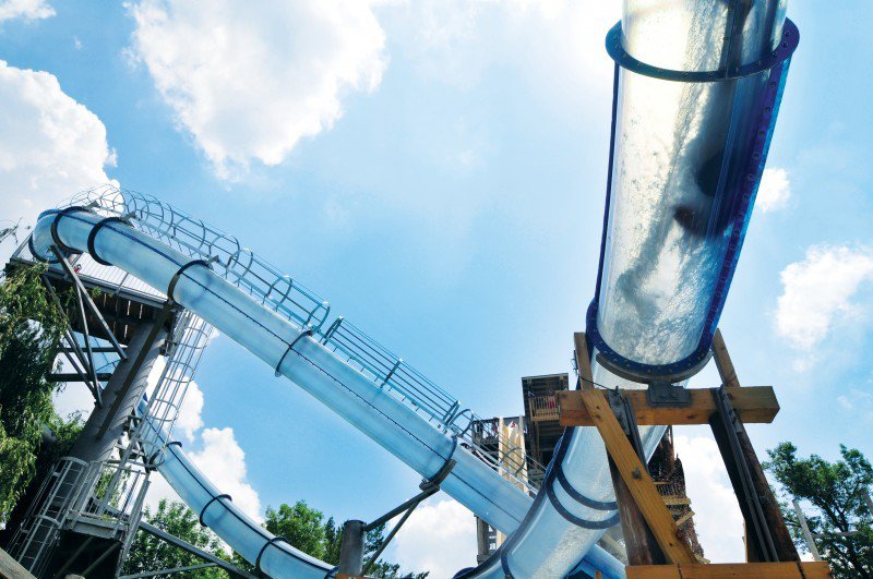 Scorpion's Tail-15 Craziest Water Slides That Will Make You Say WOW!