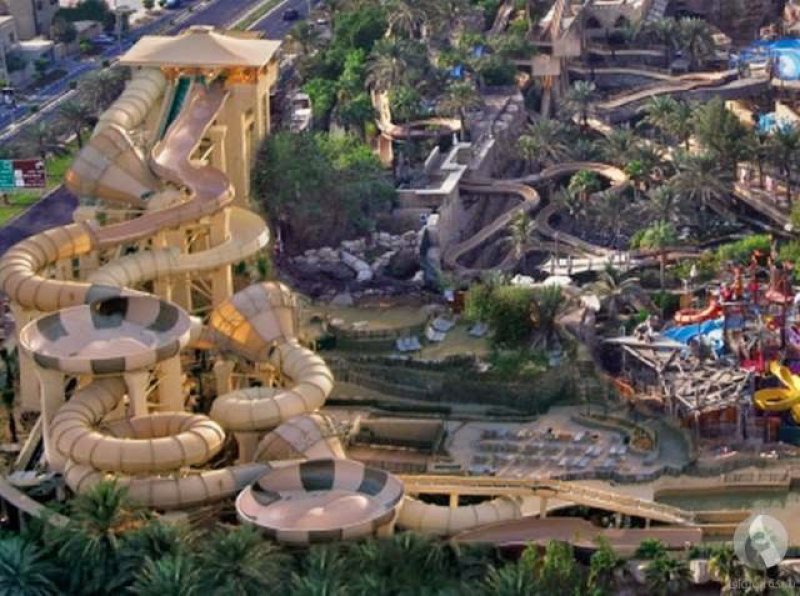 Tantrum Alley-15 Craziest Water Slides That Will Make You Say WOW!