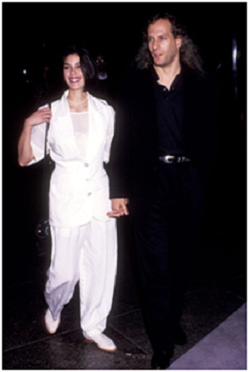 Teri Hatcher and Michael Bolton-Shocking Celebrity Couples You Never Thought Will Be Together