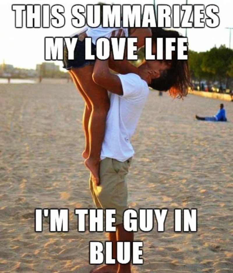The Guy In Blue! -12 Hilarious Single Memes That Will Make You Lol