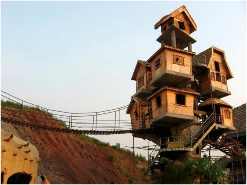 The Shanty Town-15 Amazing Tree Houses Ever