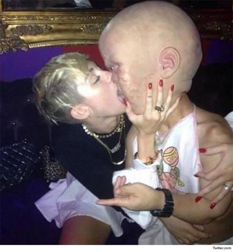 This is so gross-15 Images That Show Miley Cyrus Has Totally Lost It