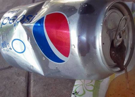 Dead Frog Found In A Diet Pepsi Can