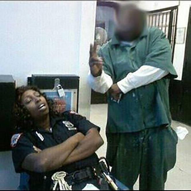 Cop Caught Sleeping While on Duty-15 People Who Were Caught Taking A Quick Nap At Work