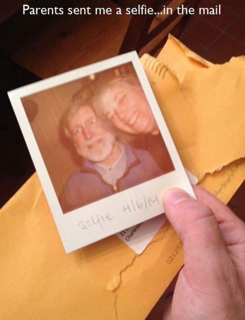 Selfie in the Mail-15 Times Parents Showed Their Inner Child