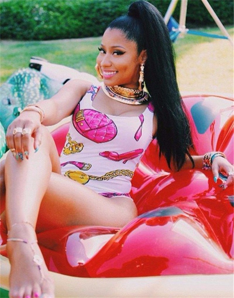 Nicki Minajs Legs And Feet 23 Sexiest Celebrity Legs And Feet 